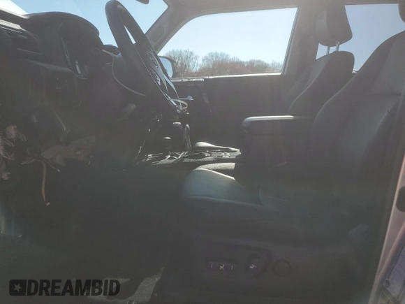2018 Toyota 4Runner SR5 with VIN JTEBU5JR7J5506500, listed as a Copart auction lot 51269645 with 45,292 mi miles and Salvage Title. Bid and sale history available at carsss.com. Image 7.