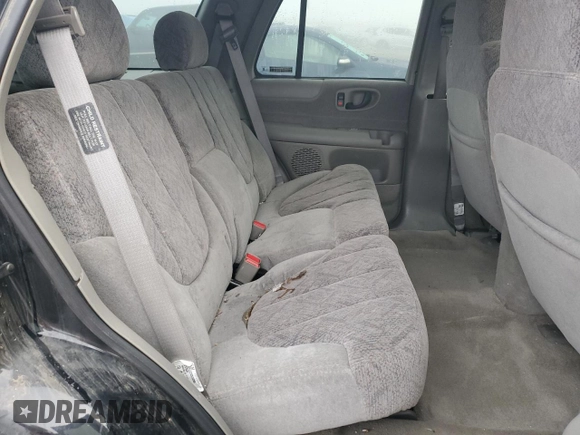 1998 GMC Jimmy SL with VIN 1GKCS13W8W2572514, listed as a Copart auction lot 83016224 with 85,044 mi miles and Salvage Title. Bid and sale history available at carsss.com. Image 12.