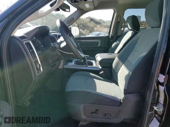 2023 Ram 1500 SLT z VIN 1C6RR7LG9PS565383, wystawiony jako Copart lot #51681085 z przebiegiem 34 430 mil mil oraz Czysty tytuł • Clean title. Historia ofert i sprzedaży dostępna na DreamBid. Obrazek 7.