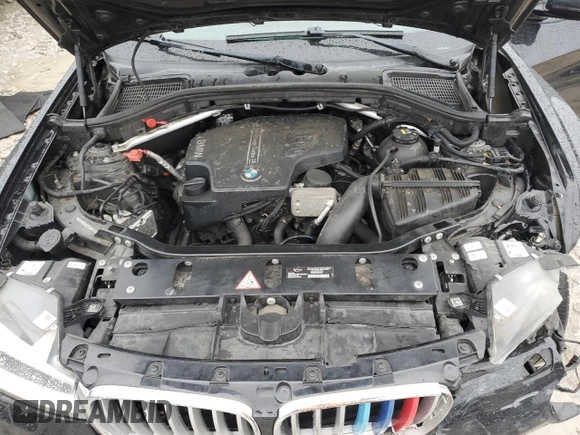 2015 BMW X4 xDrive28i with VIN 5UXXW3C57F0M87498, listed as a Copart auction lot 45154904 with 153,631 mi miles. Bid and sale history available at carsss.com. Image 14.