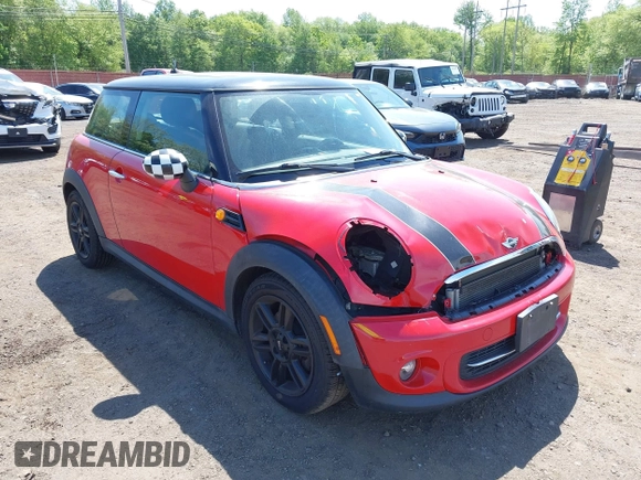 2012 MINI Hardtop with VIN WMWSU3C56CT540636, listed as a IAAI auction lot 42235949 with 118,437 mi miles and . Bid and sale history available at DreamBid. Image 6.