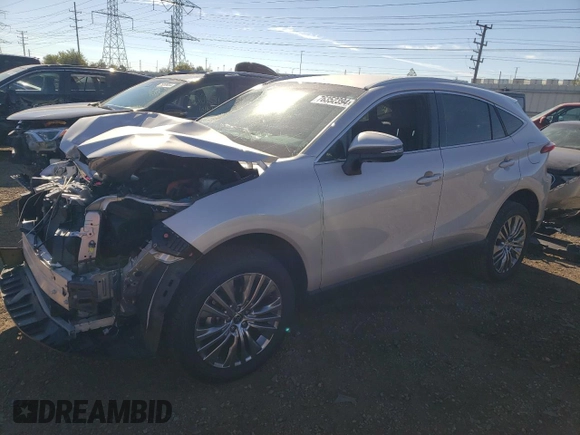 2023 Toyota Venza LE with VIN JTEAAAAH5PJ130822, listed as a Copart auction lot 76352394 with 13,575 mi miles and Salvage Title. Bid and sale history available at carsss.com. Image 1.