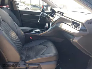 2020 Toyota Camry SE with VIN 4T1G11AK5LU500066, listed as a IAAI auction lot 42000886 with 99,153 mi miles. Bid and sale history available at carsss.com. Image 5.