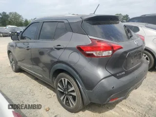 2020 Nissan Kicks SR with VIN 3N1CP5DV1LL484377, listed as a Copart auction lot 51981925 with 29,588 mi miles and Salvage Title. Bid and sale history available at carsss.com. Image 2.