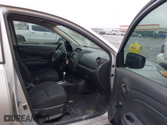 2016 Nissan Versa SV with VIN 3N1CN7AP5GL854324, listed as a IAAI auction lot 41764167 with 133,993 mi miles. Bid and sale history available at carsss.com. Image 5.