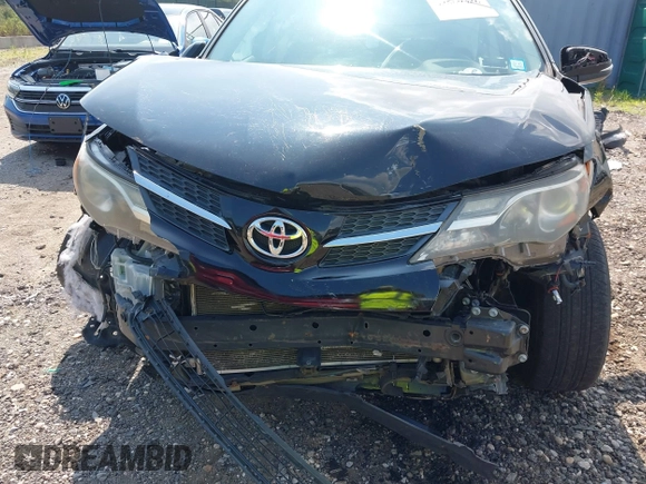 2015 Toyota RAV4 Limited with VIN 2T3DFREV2FW301303, listed as a IAAI auction lot 42669336 with 140,973 mi miles and . Bid and sale history available at DreamBid. Image 12.