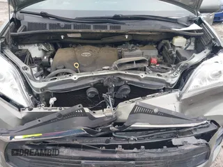 2018 Toyota Sienna LE Auto Access Seat с VIN 5TDKZ3DCXJS957822, выставлен на аукционе IAAI как лот 42367863 с пробегом 75 237 миль миль и . История ставок и продаж доступна на DreamBid. Изображение 10.