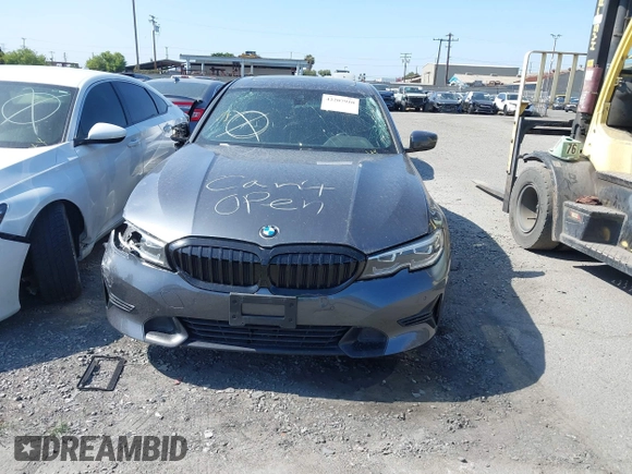 2019 BMW 3 Series 330i z VIN WBA5R1C5XKFH20799, wystawiony jako IAAI lot #42207910 z przebiegiem 59 202 mil mil oraz . Historia ofert i sprzedaży dostępna na DreamBid. Obrazek 12.