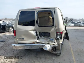 2011 Ford Econoline Passenger XL with VIN 1FBNE3BLXBDA21972, listed as a IAAI auction lot 41151236 with 395,453 mi miles. Bid and sale history available at carsss.com. Image 17.