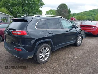 2016 Jeep Cherokee Limited z VIN 1C4PJMDB5GW289320, wystawiony jako IAAI lot #42220096 z przebiegiem 132 128 mil mil oraz . Historia ofert i sprzedaży dostępna na DreamBid. Obrazek 4.