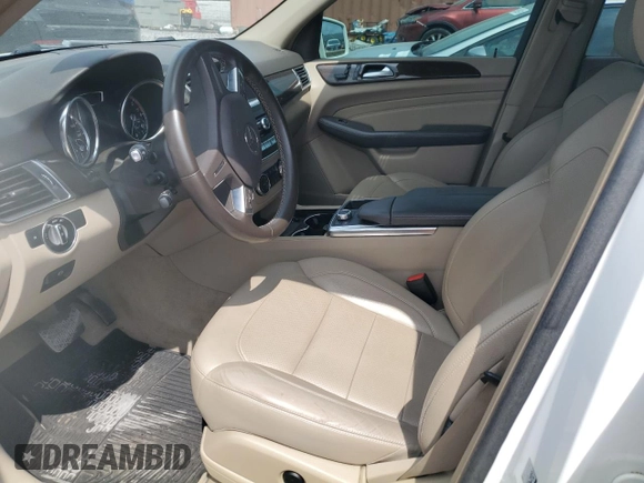 2014 Mercedes-Benz M 350 with VIN 4JGDA2EB6EA322417, listed as a Copart auction lot 55182635 with 197,655 mi miles and Clean Title. Bid and sale history available at DreamBid. Image 7.