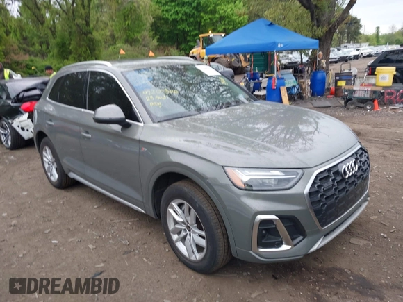 2023 Audi Q5 S line Premium with VIN WA1GAAFY2P2013050, listed as a IAAI auction lot 42208300 with 22,218 mi miles and . Bid and sale history available at DreamBid. Image 13.