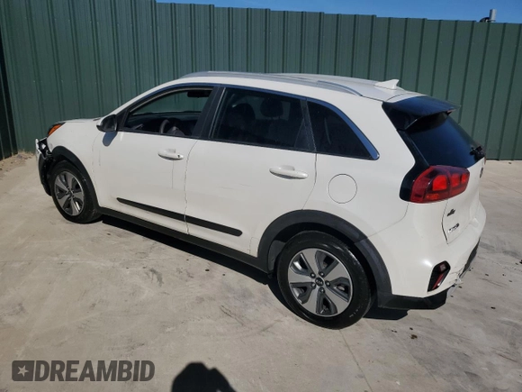 2020 Kia Niro LX with VIN KNDCB3LC8L5362177, listed as a Copart auction lot 46243155 with 123,976 mi miles and Clean Title. Bid and sale history available at carsss.com. Image 2.