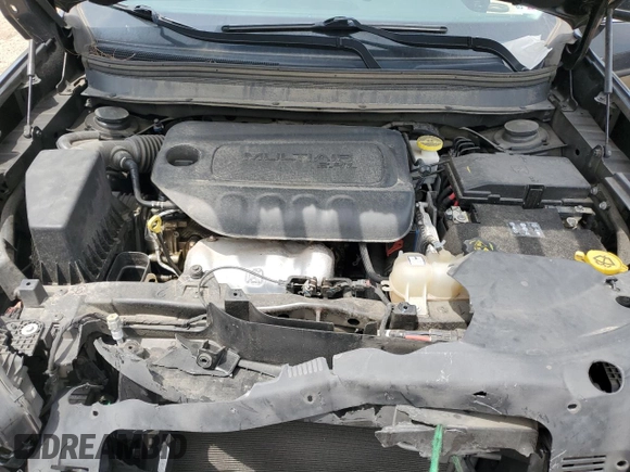 2019 Jeep Cherokee Latitude Plus with VIN 1C4PJLLB4KD344520, listed as a Copart auction lot 54535535 with 121,277 mi miles and Salvage Title. Bid and sale history available at DreamBid. Image 11.