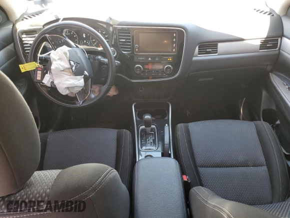 2018 Mitsubishi Outlander SE z VIN JA4AD3A35JZ014681, wystawiony jako Copart lot #56625105 z przebiegiem 61 120 mil mil oraz Szkoda całkowita • Salvage title. Historia ofert i sprzedaży dostępna na DreamBid. Obrazek 8.