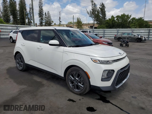 2021 Kia Soul S with VIN KNDJ23AU6M7145722, listed as a Copart auction lot 55242145 with 126,131 mi miles and Clean Title. Bid and sale history available at DreamBid. Image 4.