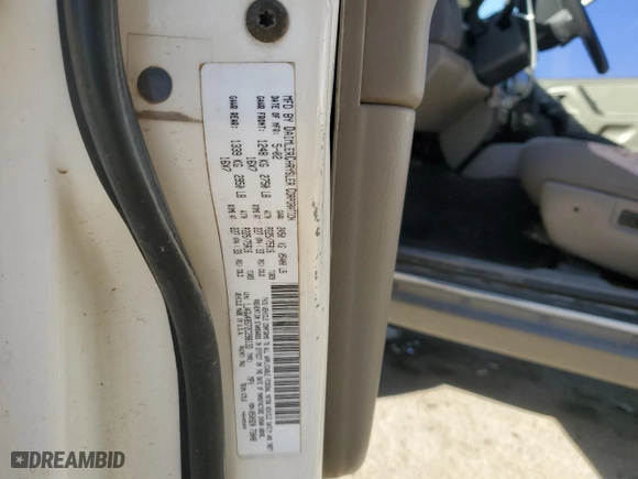 2002 Jeep Grand Cherokee Laredo with VIN 1J4GW48S72C298133, listed as a Copart auction lot 43973315 with 266,437 mi miles and Salvage Title. Bid and sale history available at carsss.com. Image 15.