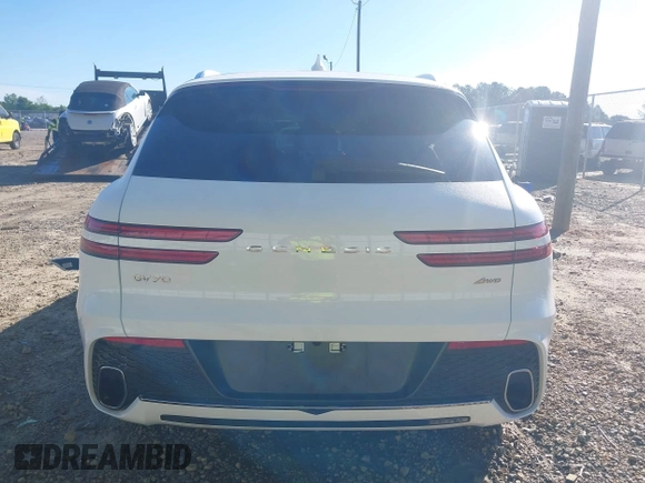 2023 Genesis GV70 2.5T with VIN KMUMADTB7PU120364, listed as a IAAI auction lot 42186139 with 24,686 mi miles and . Bid and sale history available at DreamBid. Image 16.