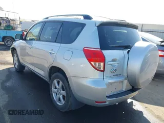 2007 Toyota RAV4 Limited with VIN JTMBK31V475020697, listed as a IAAI auction lot 41403464 with 221,299 mi miles. Bid and sale history available at carsss.com. Image 3.