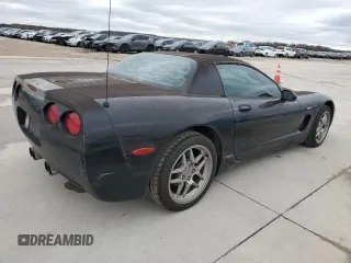 2004 Chevrolet Corvette Z06 with VIN 1G1YY12S745100775, listed as a Copart auction lot 45047205 with 102,248 mi miles and Salvage Title. Bid and sale history available at carsss.com. Image 3.