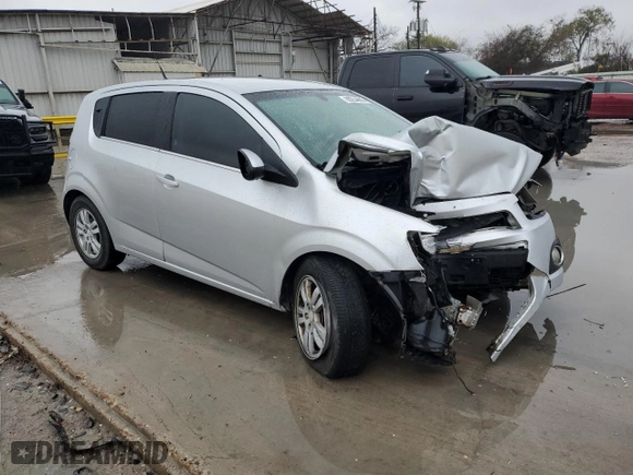 2014 Chevrolet Sonic LT with VIN 1G1JC6SH1E4190045, listed as a Copart auction lot 88254065 with 98,185 mi miles and Salvage Title. Bid and sale history available at carsss.com. Image 4.