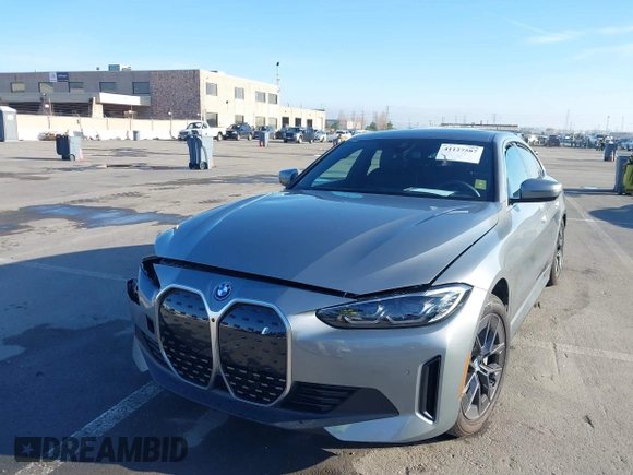 2024 BMW i4 eDrive40 with VIN WBY73AW05RFT33063, listed as a IAAI auction lot 41127587 with 1 mi miles. Bid and sale history available at carsss.com. Image 21.