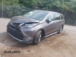 2021 Toyota Sienna XLE with VIN 5TDYSKFC9MS014413, listed as a IAAI auction lot 42449852 with 111,712 mi miles and . Bid and sale history available at DreamBid. Image 17.
