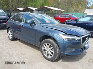 2019 Volvo XC60 Momentum z VIN LYV102DK2KB376653, wystawiony jako IAAI lot #42036668 z przebiegiem 63 603 mil mil oraz . Historia ofert i sprzedaży dostępna na DreamBid. Obrazek 1.