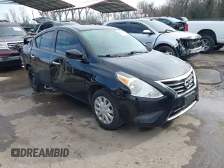 2016 Nissan Versa S with VIN 3N1CN7AP2GL842700, listed as a IAAI auction lot 41844095 with 117,206 mi miles. Bid and sale history available at carsss.com. Image 1.