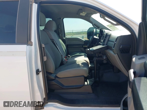 2017 Ford F-250 XLT с VIN 1FT7X2B61HEC10144, выставлен на аукционе IAAI как лот 42256812 с пробегом 123 380 миль миль и . История ставок и продаж доступна на DreamBid. Изображение 5.