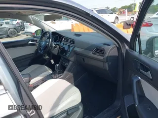 2018 Volkswagen Tiguan SEL с VIN 3VV3B7AX7JM092168, выставлен на аукционе IAAI как лот 42403883 с пробегом 96 022 миль миль и . История ставок и продаж доступна на DreamBid. Изображение 5.