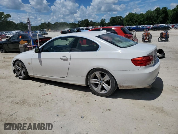 2011 BMW 3 Series 328i with VIN WBAKE3C55BE558951, listed as a Copart auction lot 56912225 with 159,153 mi miles and Clean title. Bid and sale history available at DreamBid. Image 2.