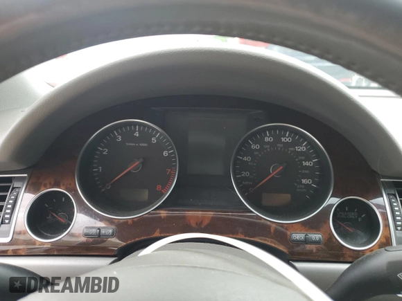 2006 Audi A8 4.2L z VIN WAUML44E26N004694, wystawiony jako Copart lot #57714175 z przebiegiem Nie podano mil oraz Tytuł czysty. Historia ofert i sprzedaży dostępna na DreamBid. Obrazek 9.