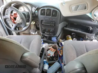 2006 Dodge Caravan SE z VIN 1D4GP25RX6B714344, wystawiony jako Copart lot #71977644 z przebiegiem Nie podano mil oraz Szkoda całkowita • Salvage title. Historia ofert i sprzedaży dostępna na DreamBid. Obrazek 8.