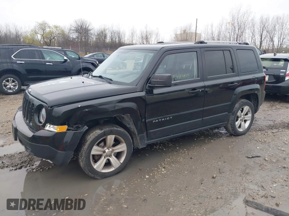 2014 Jeep Patriot Limited with VIN 1C4NJRCB7ED569805, listed as a IAAI auction lot 40854840 with 189,858 mi miles. Bid and sale history available at carsss.com. Image 17.