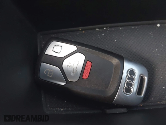 2021 Audi A4 Premium z VIN WAUABAF47MA039793, wystawiony jako IAAI lot #41763169 z przebiegiem 34 191 mil mil oraz . Historia ofert i sprzedaży dostępna na DreamBid. Obrazek 11.