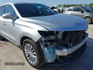 2016 Lincoln MKX Select with VIN 2LMTJ6KRXGBL76495, listed as a IAAI auction lot 41990549 with 139,525 mi miles and . Bid and sale history available at DreamBid. Image 6.