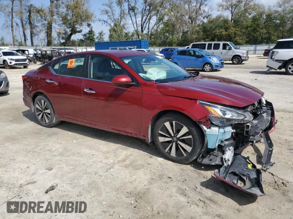2021 Nissan Altima SV with VIN 1N4BL4DV3MN302877, listed as a Copart auction lot 47696305 with 93,900 mi miles and Non Repairable. Bid and sale history available at carsss.com. Image 4.