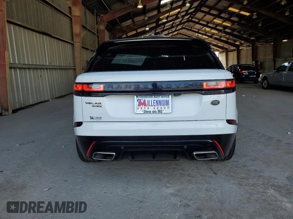 2018 Land Rover Range Rover Velar R-Dynamic SE with VIN SALYL2RV6JA762418, listed as a Copart auction lot 65786383 with 61,773 mi miles. Bid and sale history available at carsss.com. Image 6.
