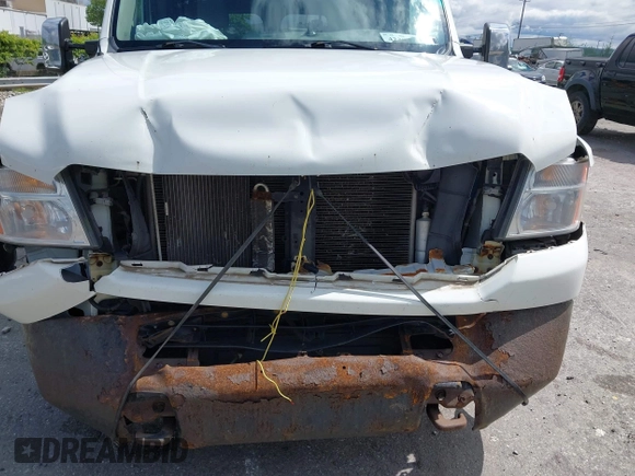2014 Nissan NV S with VIN 1N6AF0LY0EN101826, listed as a IAAI auction lot 42300946 with 275,721 mi miles and . Bid and sale history available at DreamBid. Image 6.