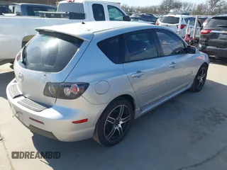 2008 Mazda Mazda3 s Sport with VIN JM1BK344181806033, listed as a IAAI auction lot 41680893 with 152,103 mi miles. Bid and sale history available at carsss.com. Image 4.