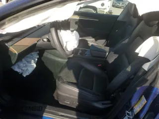 2021 Tesla Model 3 Standard Range Plus z VIN 5YJ3E1EA6MF961439, wystawiony jako Copart lot #49825655 z przebiegiem 38 355 mil mil oraz Szkody całkowita. Historia ofert i sprzedaży dostępna na DreamBid. Obrazek 7.