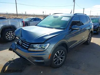 2020 Volkswagen Tiguan SE with VIN 3VV3B7AX6LM017819, listed as a IAAI auction lot 41612776 with 74,576 mi miles. Bid and sale history available at carsss.com. Image 17.