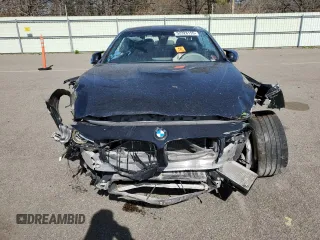 2015 BMW M4 z VIN WBS3U9C55FP968309, wystawiony jako Copart lot #52328155 z przebiegiem 60 459 mil mil oraz Szkoda całkowita • Salvage title. Historia ofert i sprzedaży dostępna na DreamBid. Obrazek 5.