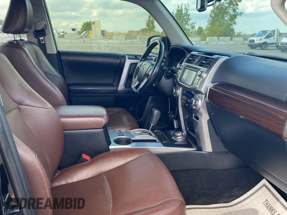 2014 Toyota 4Runner Limited z VIN JTEBU5JR6E5179335, wystawiony jako Copart lot #59226255 z przebiegiem 165 172 mil mil oraz Szkoda całkowita • Salvage title. Historia ofert i sprzedaży dostępna na DreamBid. Obrazek 5.