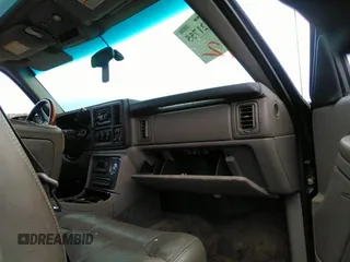 2005 Cadillac Escalade EXT z VIN 3GYEK62N65G162191, wystawiony jako IAAI lot #40421755 z przebiegiem 119 628 mil mil oraz . Historia ofert i sprzedaży dostępna na DreamBid. Obrazek 5.