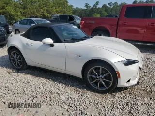 2020 Mazda MX-5 Miata Grand Touring z VIN JM1NDAD78L0417426, wystawiony jako Copart lot #62725524 z przebiegiem Nie podano mil oraz Szkoda całkowita • Salvage title. Historia ofert i sprzedaży dostępna na DreamBid. Obrazek 4.