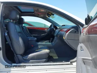 2004 Toyota Solara SE z VIN 4T1CE30P34U804803, wystawiony jako IAAI lot #42462922 z przebiegiem 169 499 mil mil oraz . Historia ofert i sprzedaży dostępna na DreamBid. Obrazek 5.
