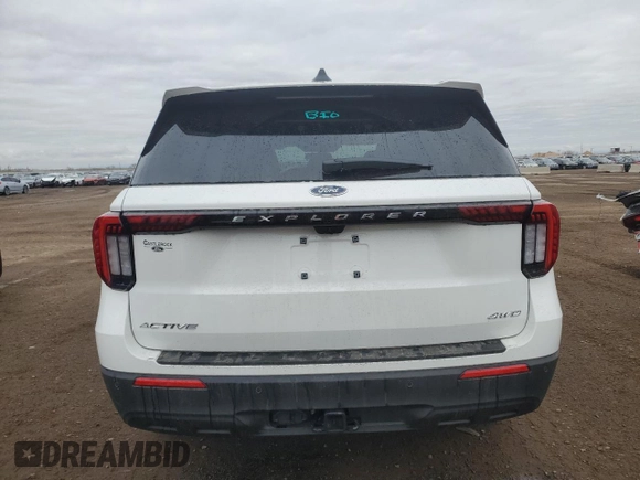 2025 Ford Explorer Active z VIN 1FMUK8DH5SGA67693, wystawiony jako Copart lot #53002495 z przebiegiem 1 561 mil mil oraz Szkoda całkowita • Salvage title. Historia ofert i sprzedaży dostępna na DreamBid. Obrazek 6.