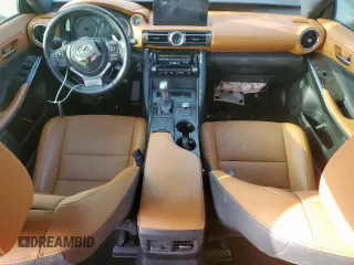 2021 Lexus IS 300 z VIN JTHAA1D26M5112909, wystawiony jako Copart lot #65424005 z przebiegiem 44 882 mil mil oraz Czysty tytuł • Clean title. Historia ofert i sprzedaży dostępna na DreamBid. Obrazek 8.